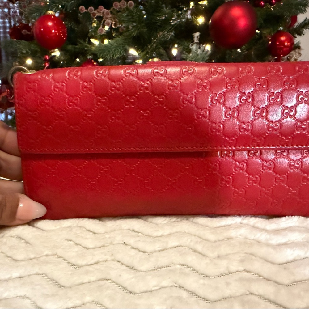 GUCCI Red Leather GUCCI stamped logo Billfold